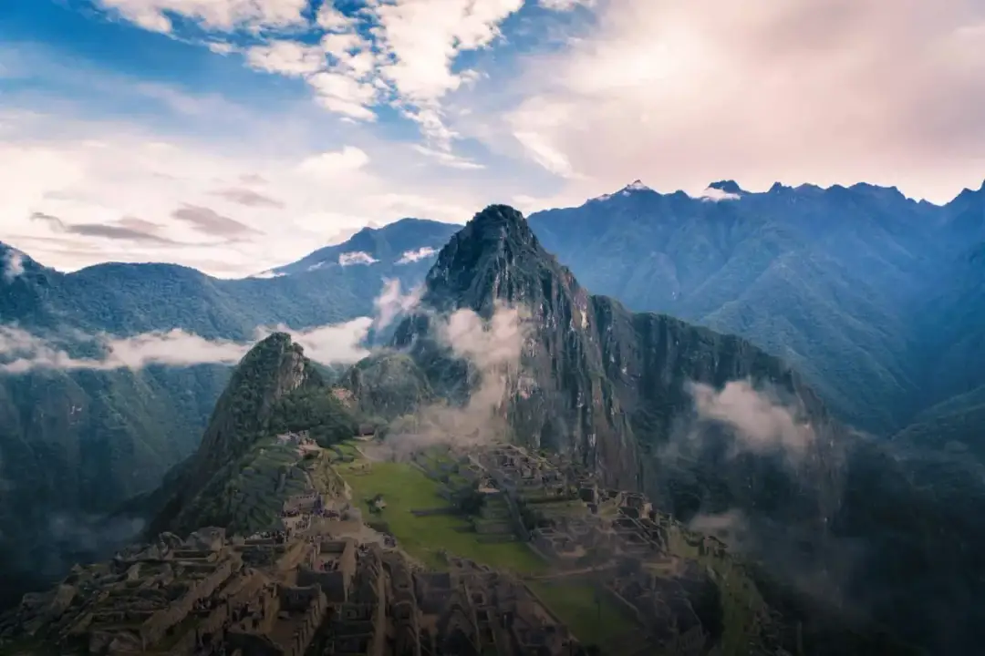 Kiedy jechać do Peru? Odkryj najlepszy czas na niezapomnianą podróż