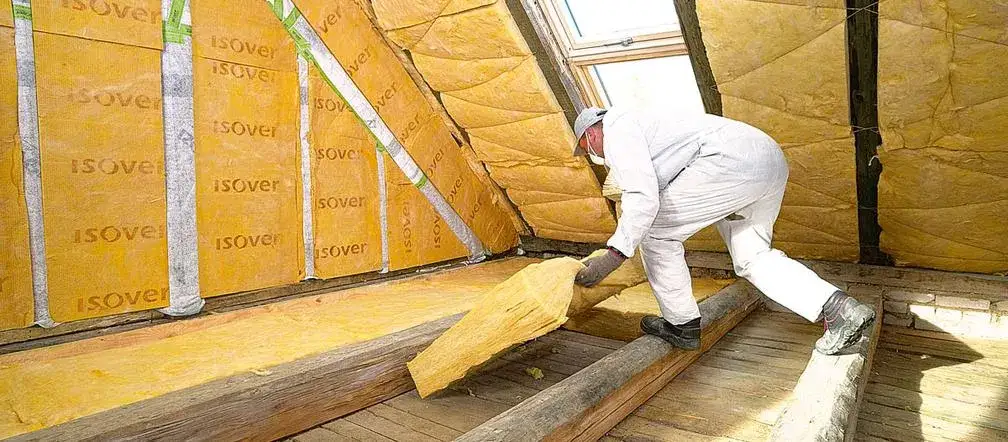 Wełna mineralna na dach: Skuteczna izolacja dla Twojego domu