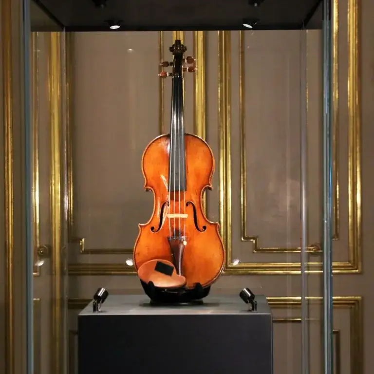 Jak wyglądają oryginalne skrzypce Stradivariusa? 5 cech