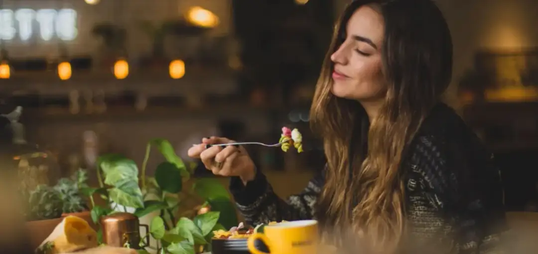 Co jeść dietetycznego na kolację, aby schudnąć i czuć się dobrze