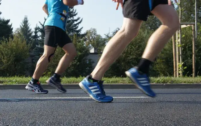 Co to maraton? Poznaj tajniki najpopularniejszego biegu