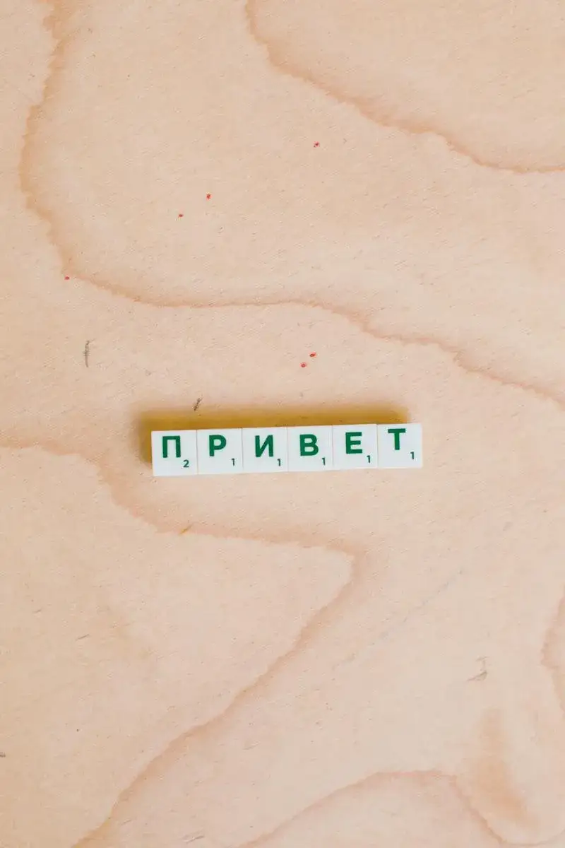 Cyrylica w jakich krajach? Odkryj niespodzianki i znaczenie alfabetu