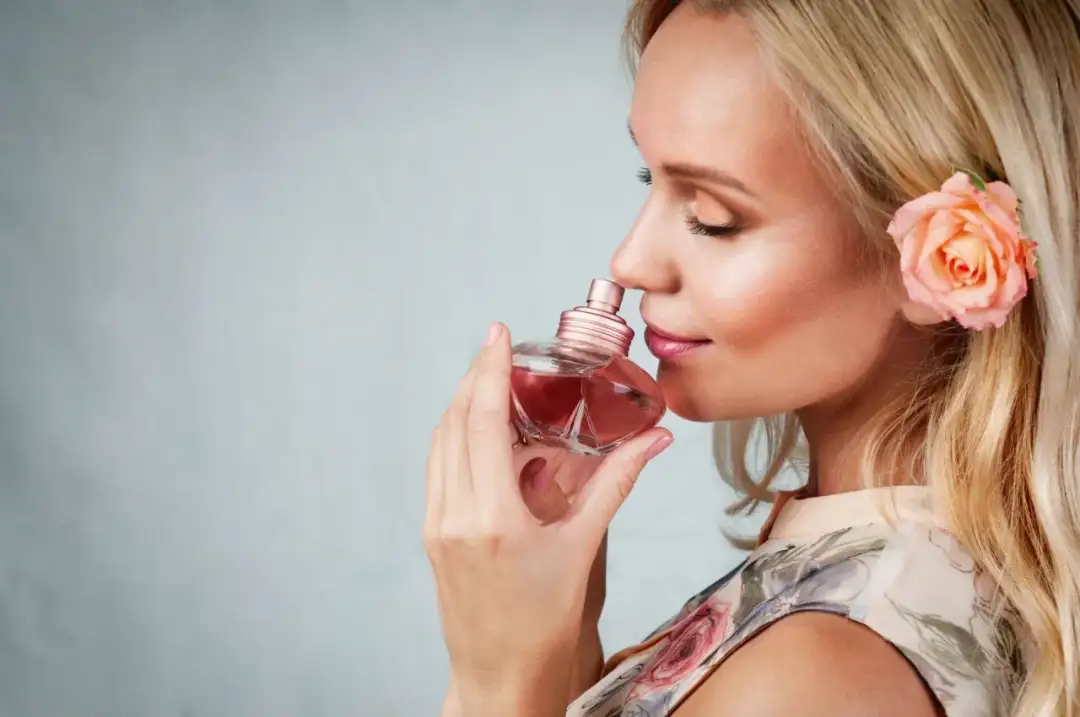 Jak poznać czy perfumy są oryginalne i uniknąć oszustwa?