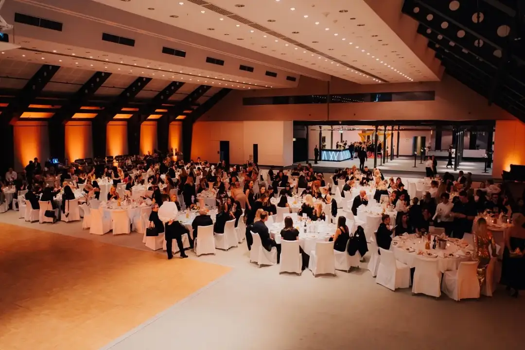 Jak zorganizować elegancką imprezę tematyczną w stylu Las Vegas?