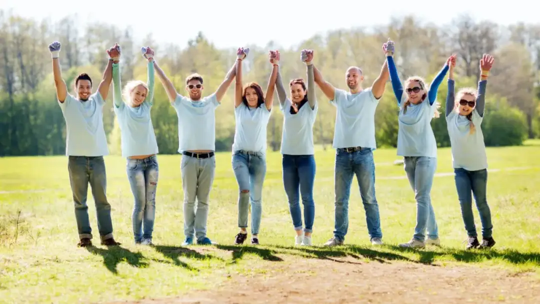 Co może robić wolontariusz? Odkryj różnorodne możliwości wsparcia