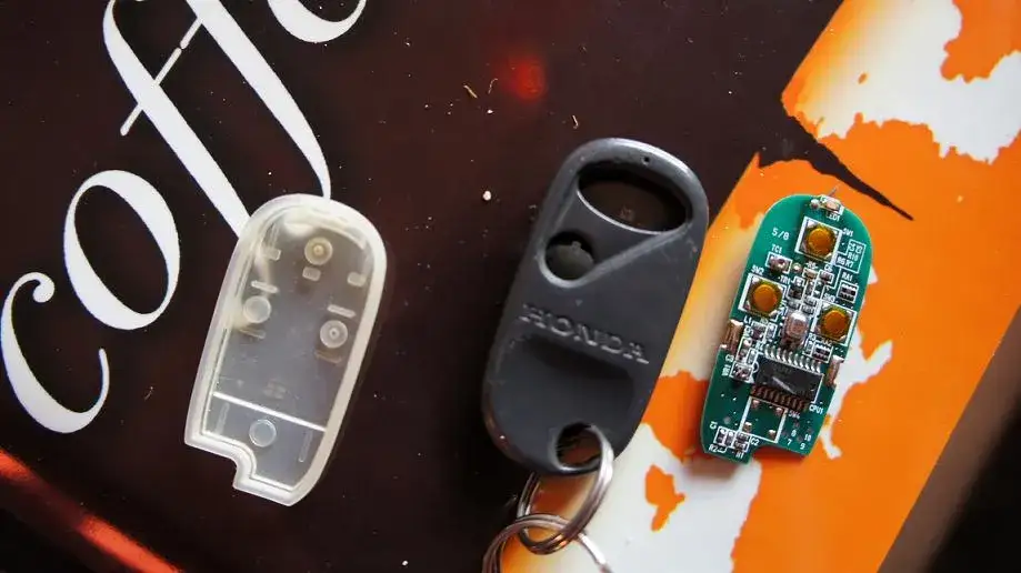 Jak zaprogramować kluczyk do Hondy Accord i uniknąć frustracji w 5 krokach