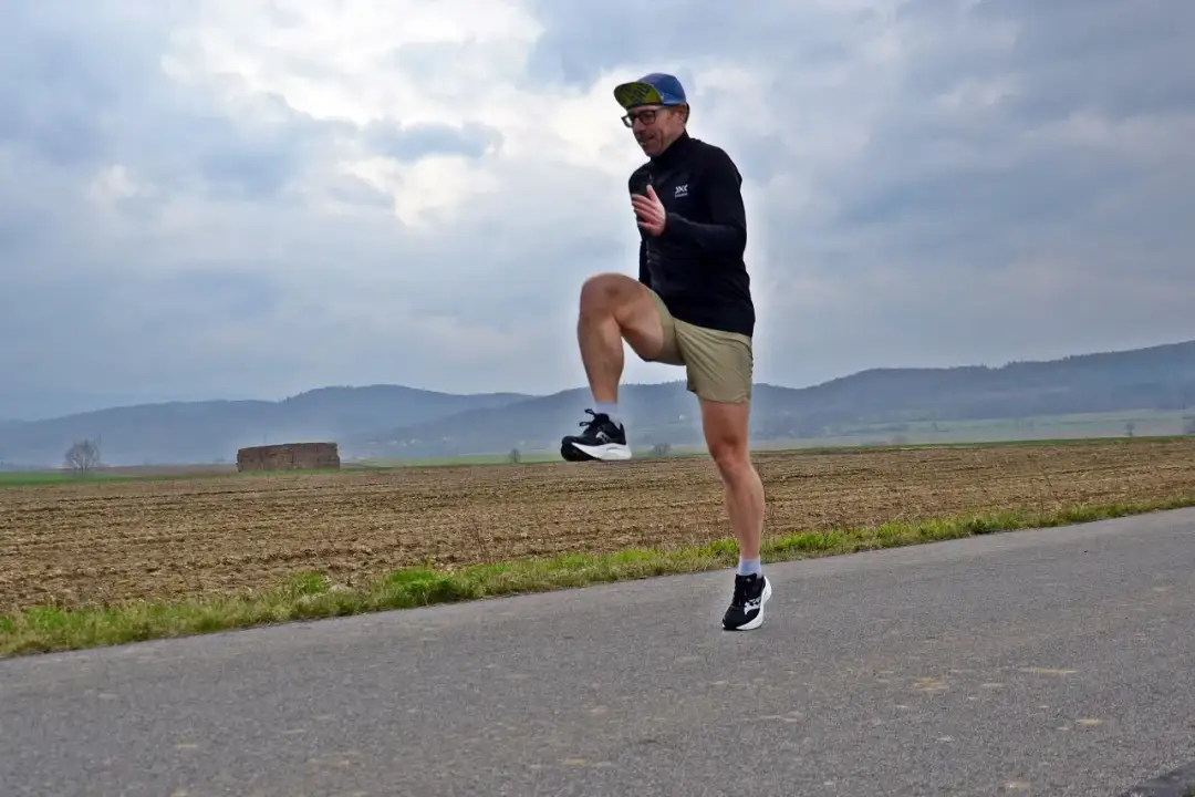 Jak powinno się biegać, aby uniknąć kontuzji i poprawić wyniki