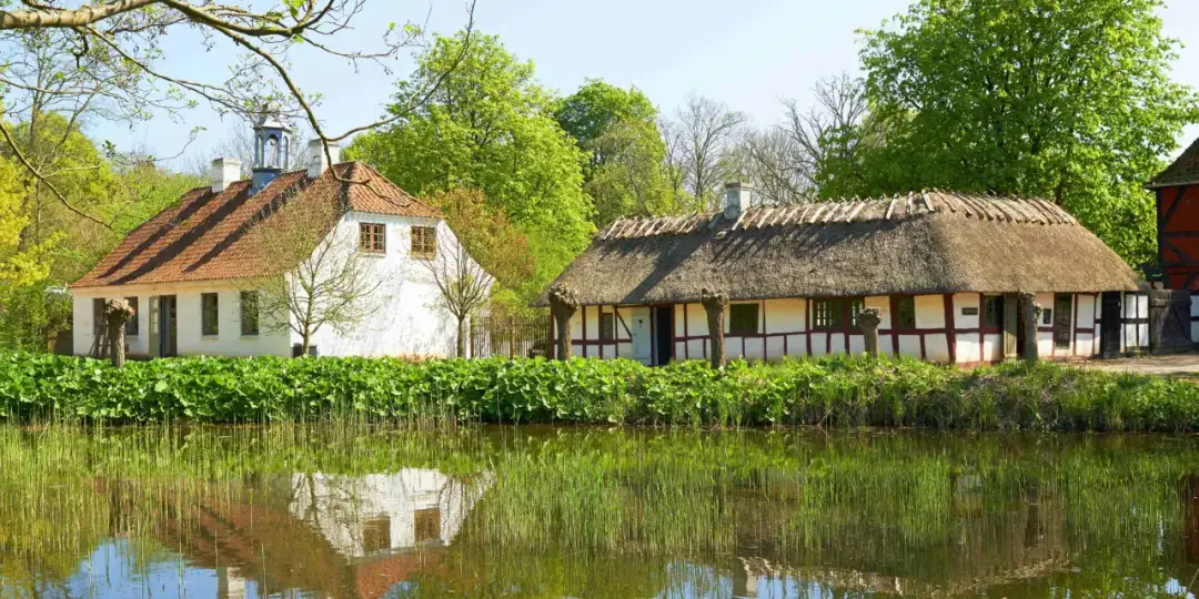 Skanseny zachodniopomorskie: Odkryj fascynujące miejsca i atrakcje