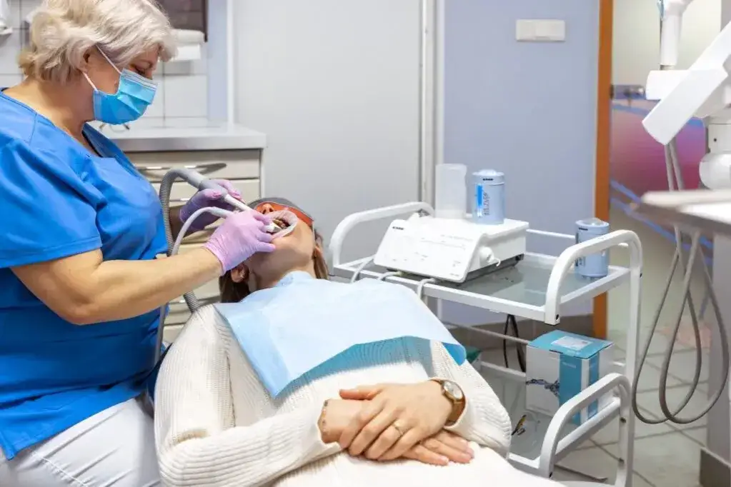 Dentysta Bukowina Tatrzańska - Skuteczne leczenie bez bólu