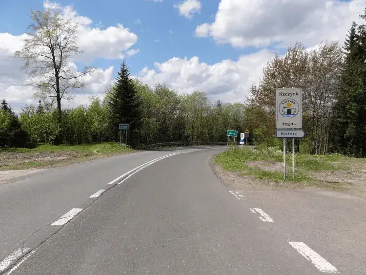 Najlepsze trasy motocyklowe w Śląsku - odkryj ukryte skarby regionu