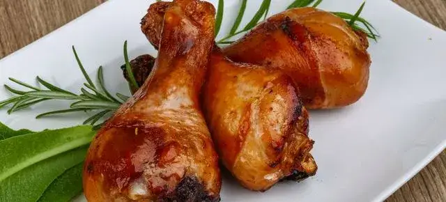 Czy kurczak wędzony jest dietetyczny? Sprawdź jego właściwości zdrowotne