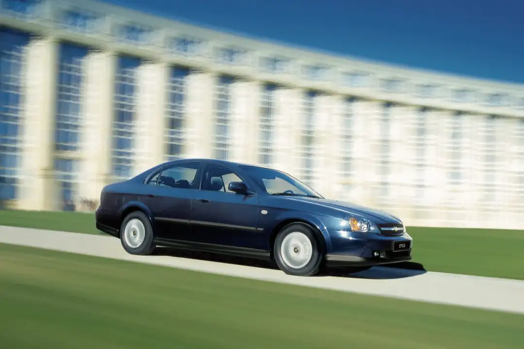 Marki samochodów: Najlepsze modele na literę A i E, które warto znać.