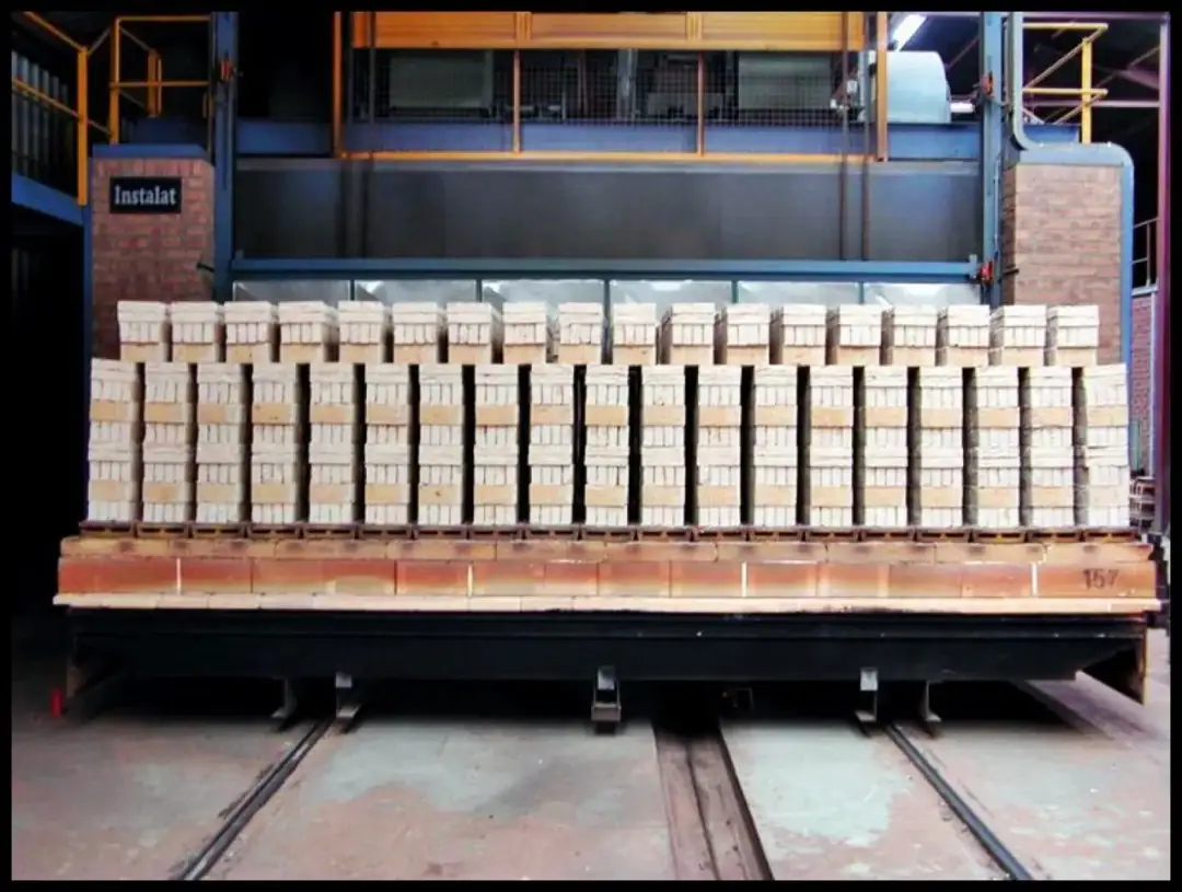 Jak powstają cegły? Proces produkcji krok po kroku od gliny do gotowego produktu