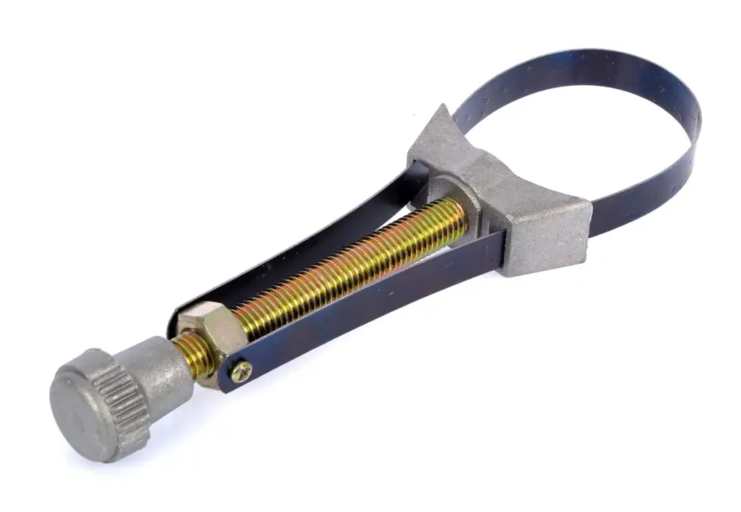 Nietypowe zastosowania klucza taśmowego: Zaskakujące fakty