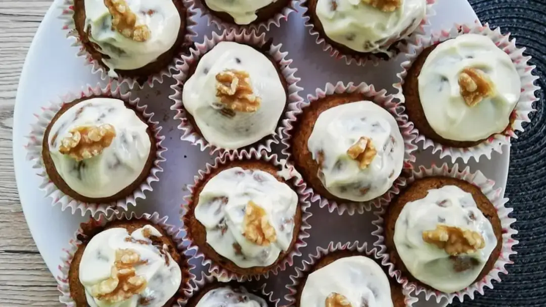 Najlepszy przepis na muffinki marchewkowe bez cukru - zdrowa przekąska fit