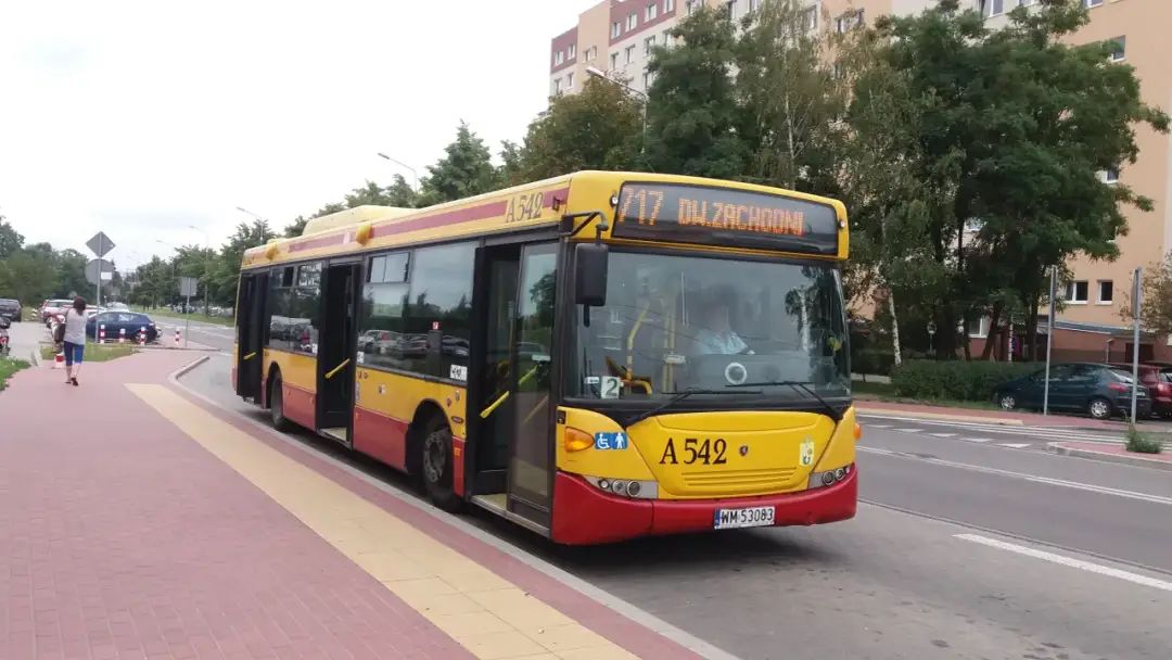 Rozkład jazdy autobusu 717 w Warszawie – sprawdź godziny odjazdów