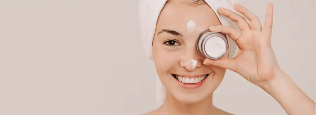 Kosmetyki profesjonalne do twarzy: klucz do pięknej skóry