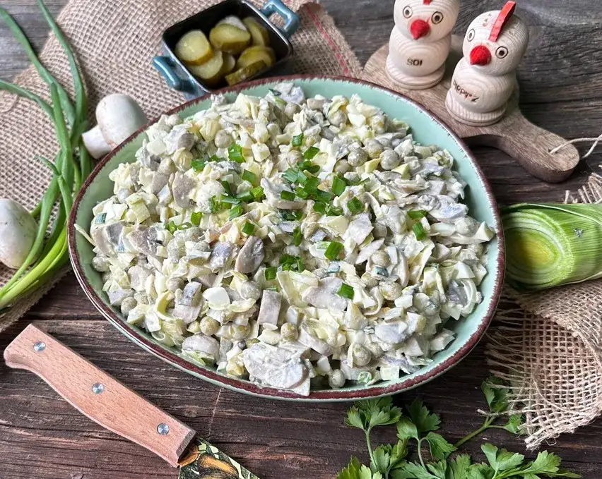 Jak długo gotować pieczarki do sałatki, by były idealne?