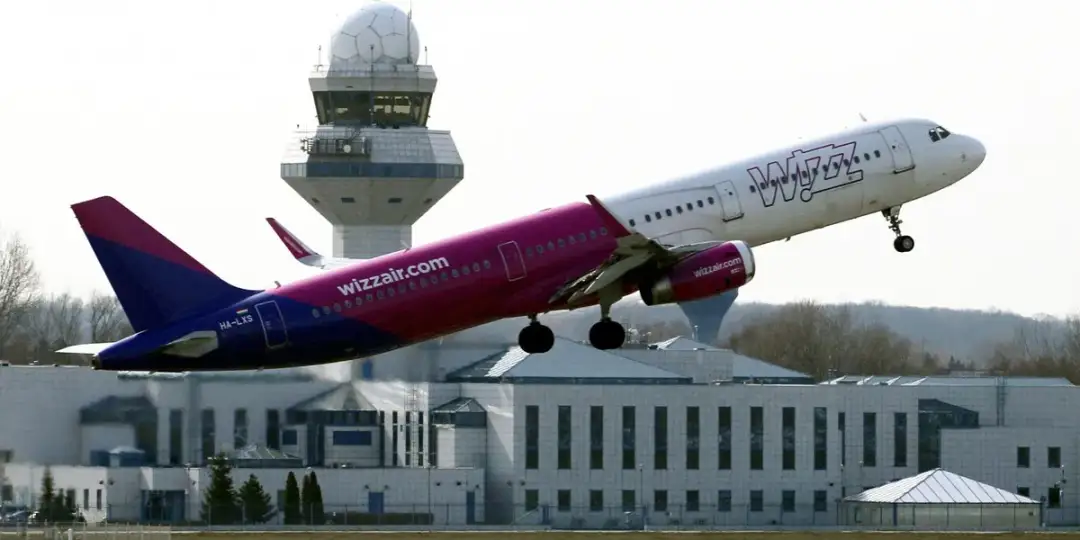 Wizzair kiedy najtańsze loty – uniknij drogiego latania i oszczędzaj