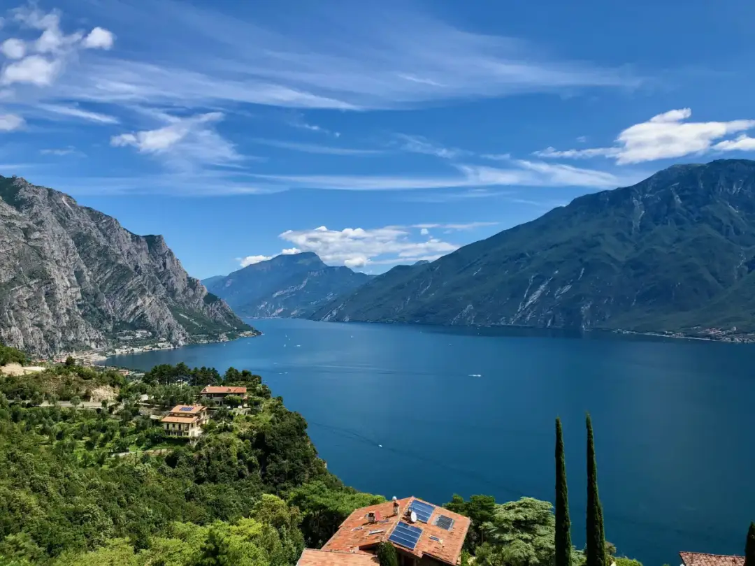 Najlepsze atrakcje nad jeziorem Garda, które musisz zobaczyć