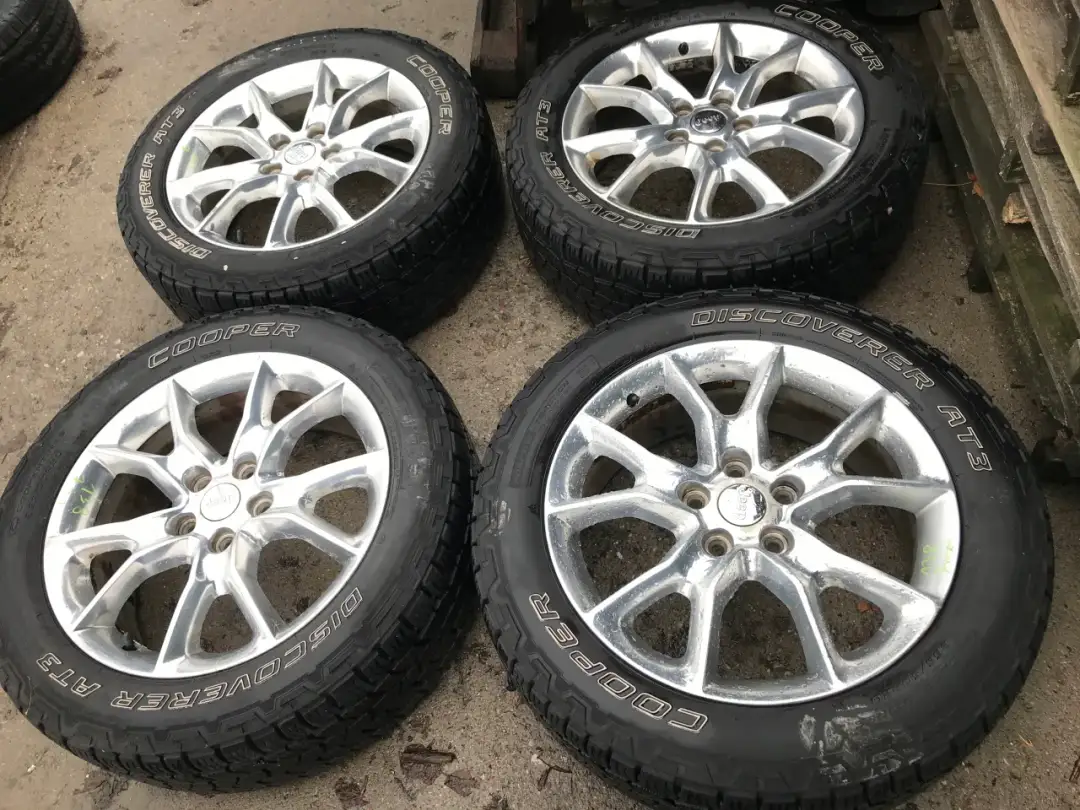 Jakie opony wybrać do jeep wk z liftem 2 cale dla lepszej przyczepności