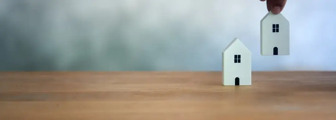 Ile budynków na zgłoszenie na jednej działce? Sprawdź, jakie są zasady