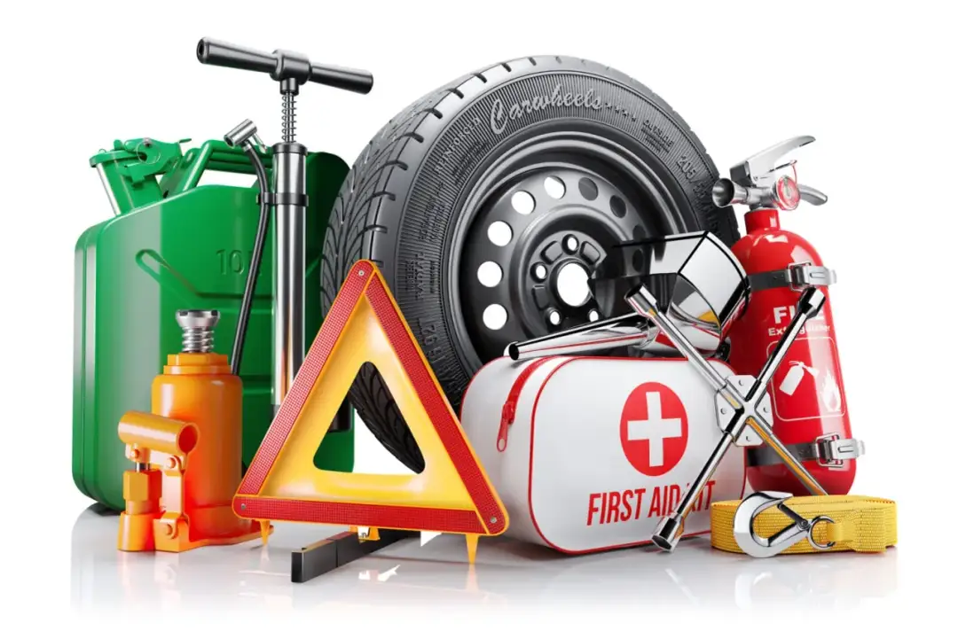 Apteczka w aucie: Obowiązkowa? Mandat? Co musisz wiedzieć o przepisach