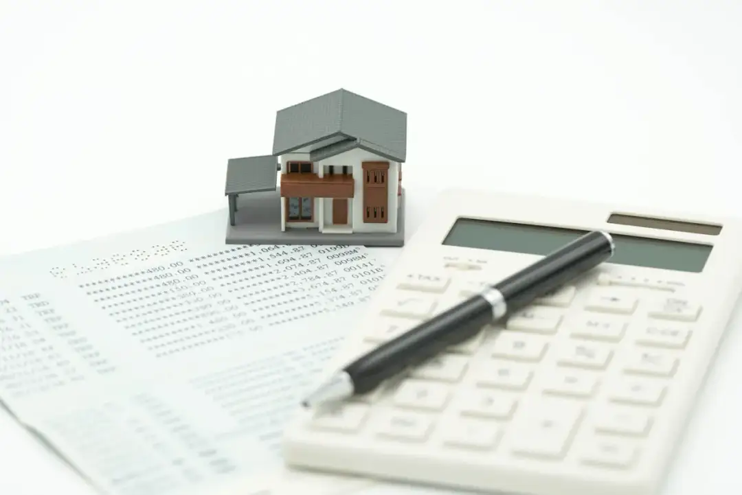 Czy najemca płaci podatek od nieruchomości? Zaskakujące odpowiedzi!