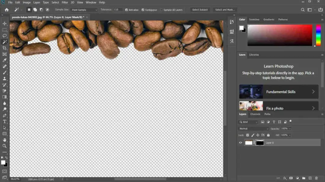 Jak usunąć białe tło w Photoshopie - proste metody, które działają