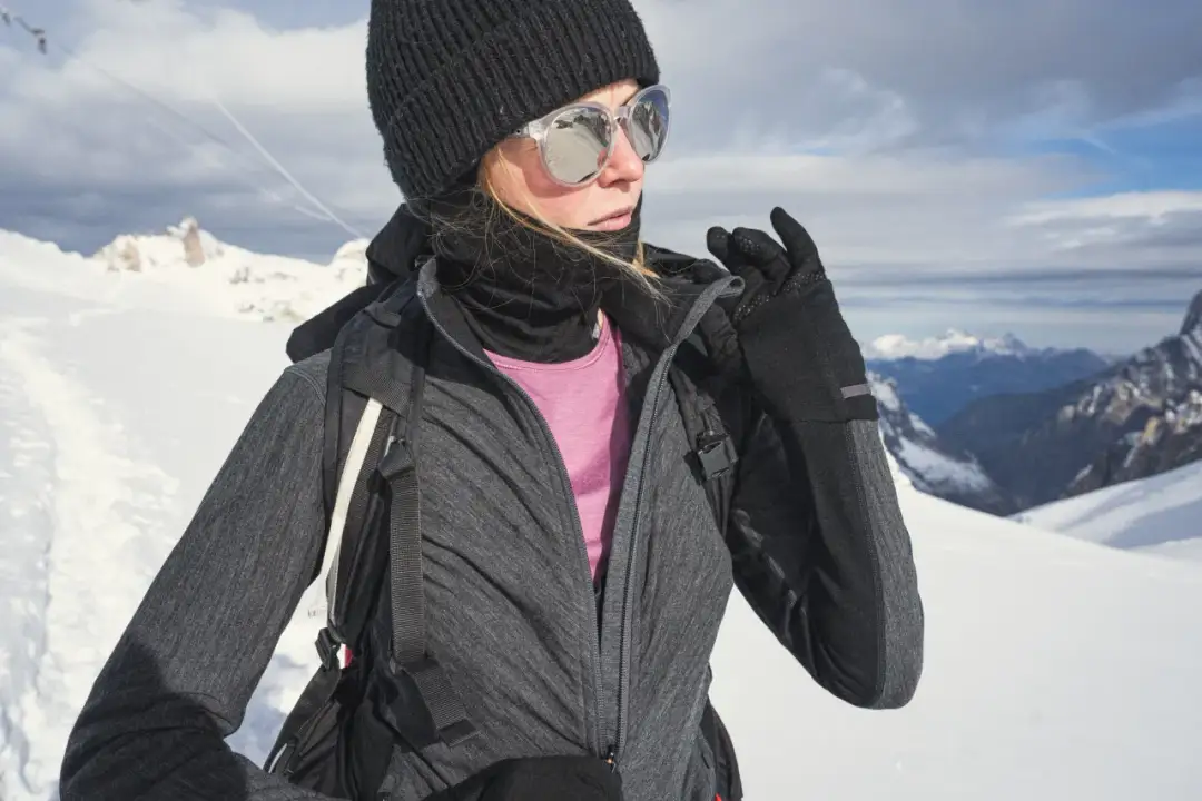 Jak się ubrać w góry zimą? Bezpieczeństwo i komfort na szlaku