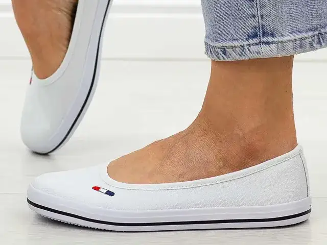 Tenisówki damskie, czyli wygodne obuwie na co dzień