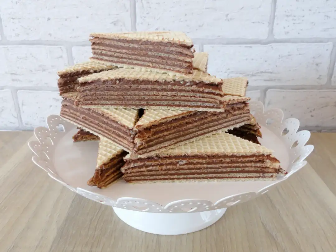 Przepis na ciastka piszinger: prosty sposób na idealny deser z dzieciństwa