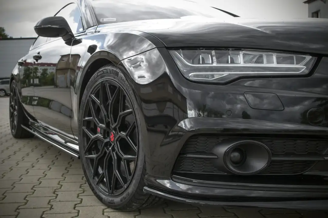 Jaki kolor felg do czarnego auta - poznaj najlepsze rozwiązania stylistyczne