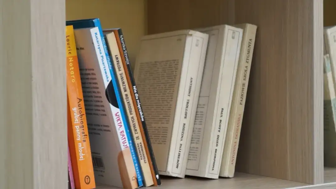 Gdzie oddać książki w Szczecinie? Zarób lub daj im drugie życie!