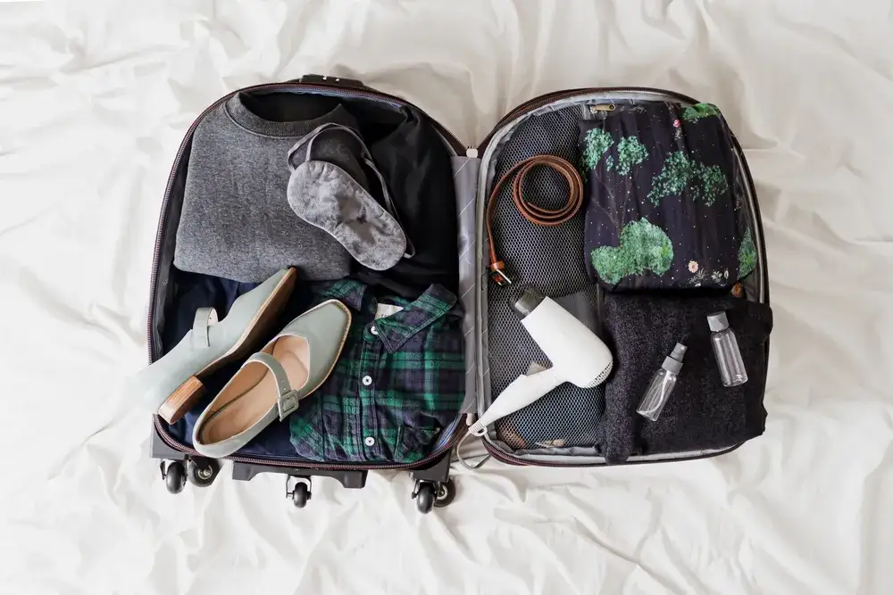 Małe suszarki turystyczne – przegląd modeli na podróż