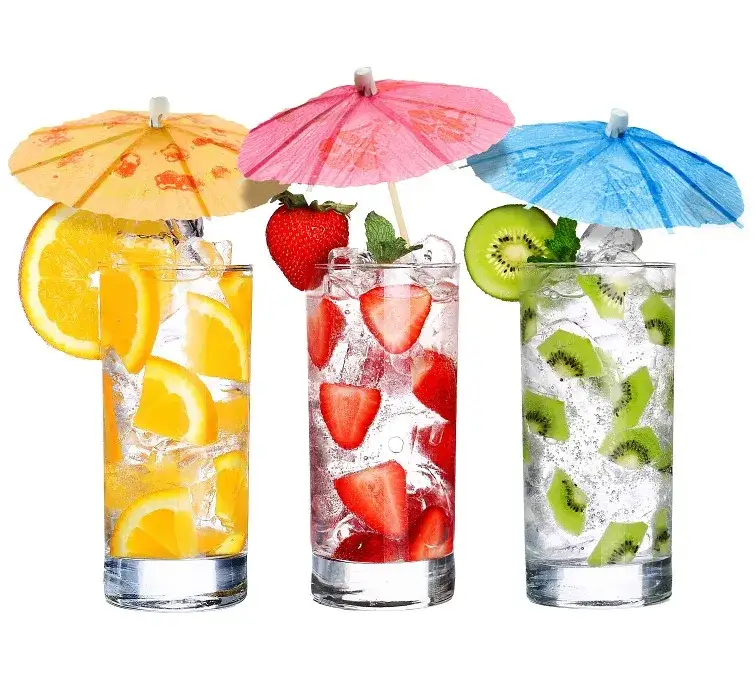 Kolorowe drinki dla dzieci: Proste przepisy i magiczne dekoracje