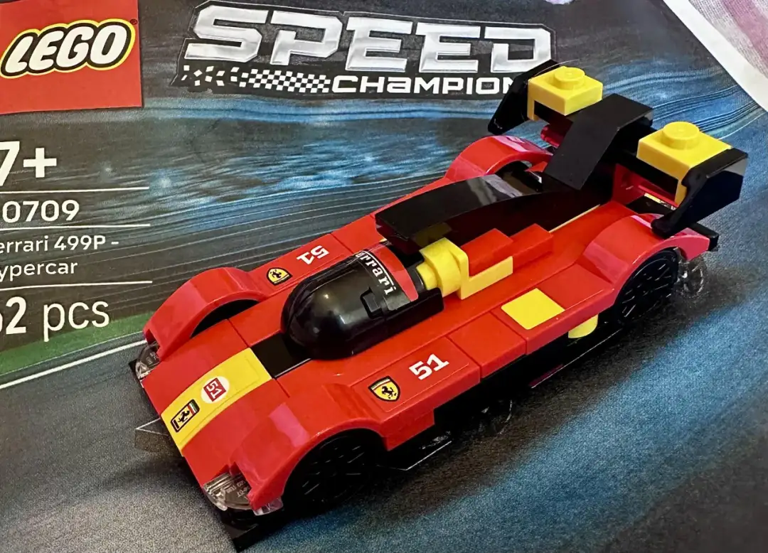 Jak zbudować samochód z LEGO? Darmowe instrukcje i własne MOC