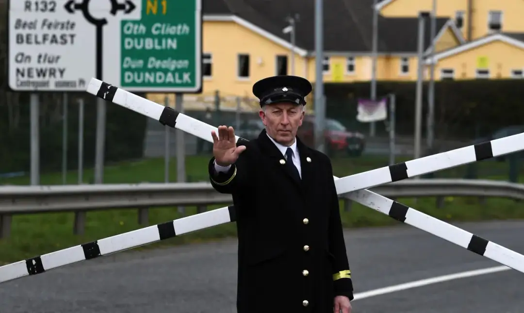 Czy w Irlandii jest bezpiecznie? Odkryj prawdziwe zagrożenia i bezpieczeństwo