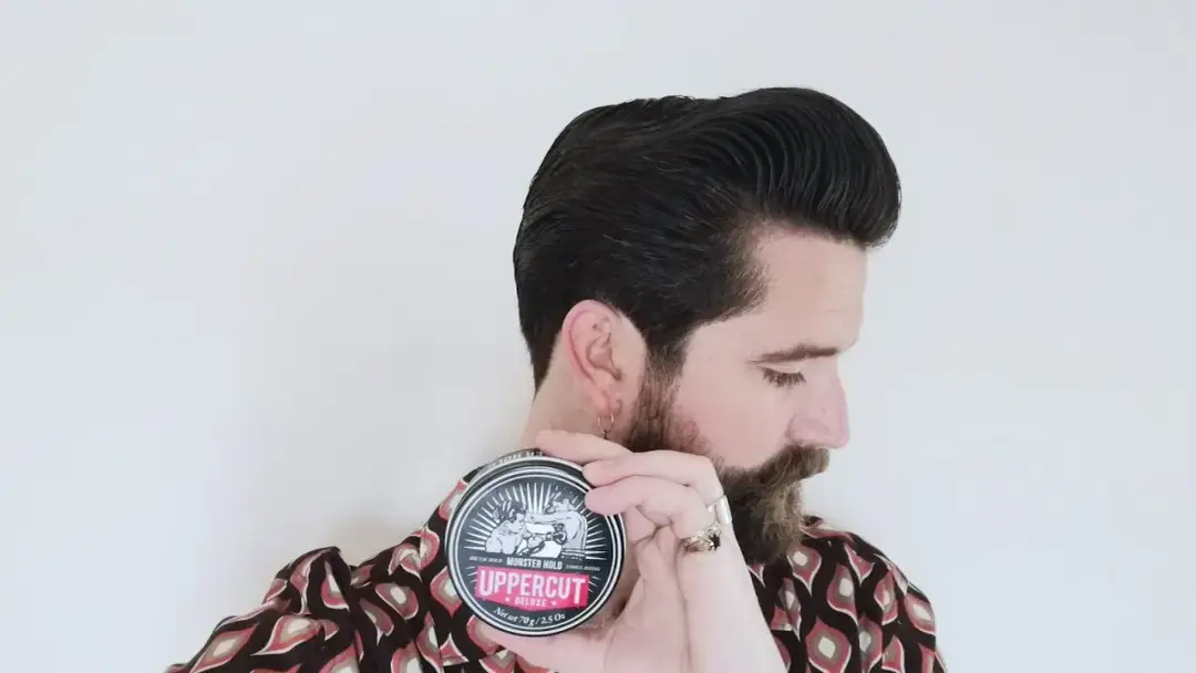 Uppercut Monster Hold - Jak działa Uppercut Deluxe Monster Hold?