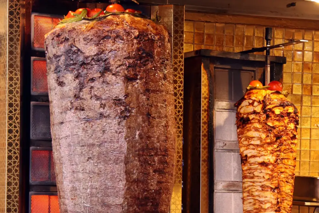 Ile można zarobić na kebabie? Zaskakujące fakty o zarobkach