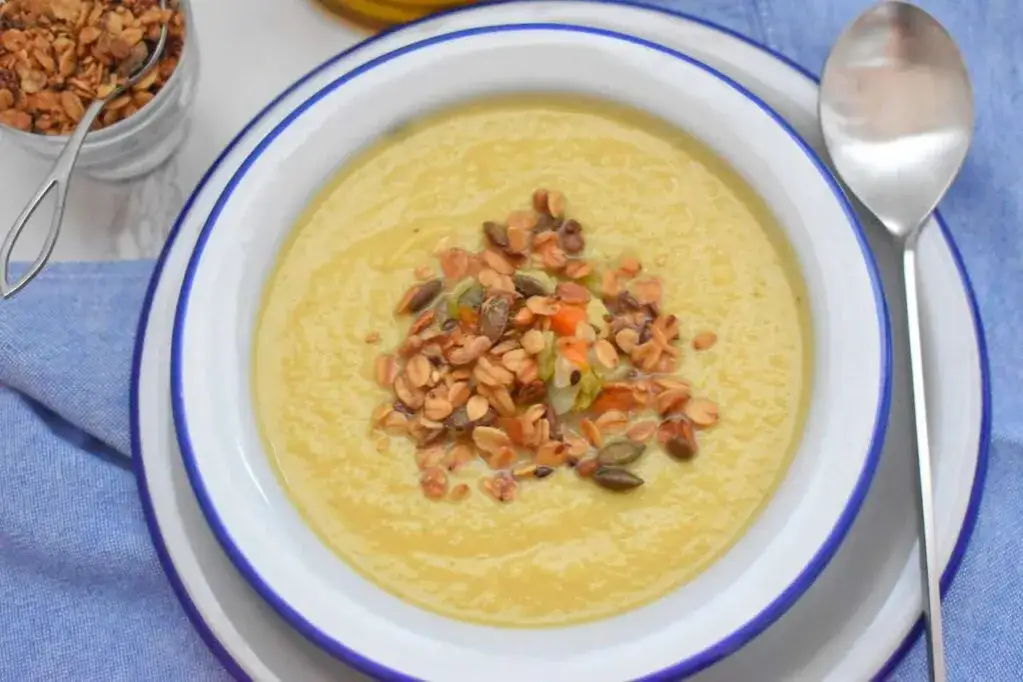 Zupa z pieczonego kalafiora! Pyszny smak, który zaskoczy i zachwyci