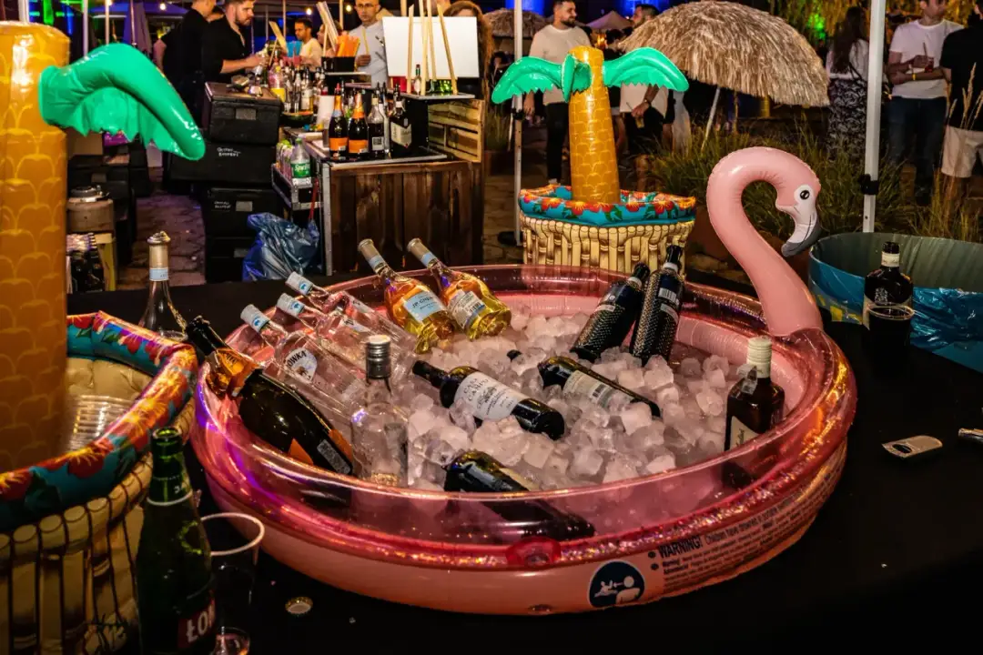 Impreza w stylu lat 80: Smaki, które zaskoczą Twoich gości