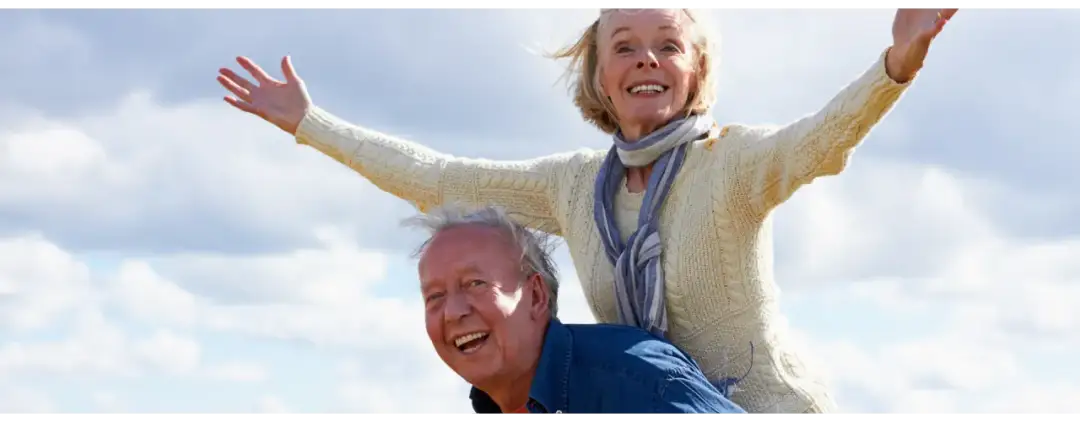 Witaminy po 65. roku życia: Jak bezpiecznie wspierać zdrowie?