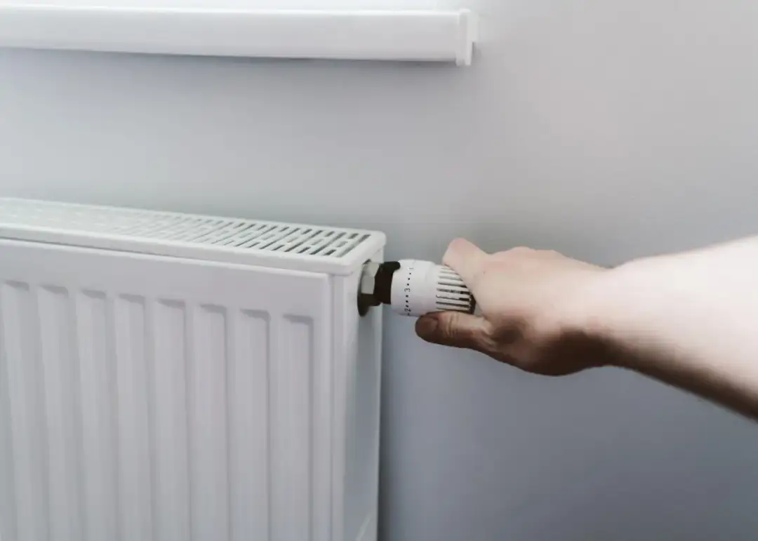 Czy wyłączać piec gazowy na noc? Eksperci odpowiadają