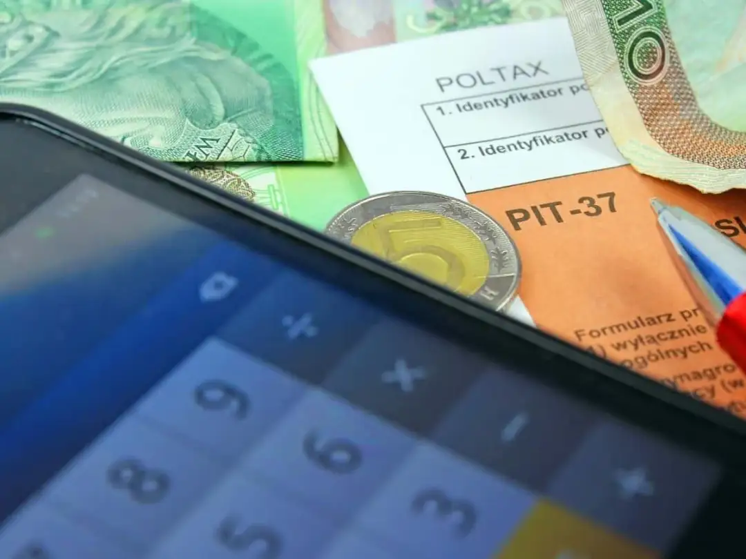 Jak odliczyć fotowoltaikę od podatku PIT 37 i zaoszczędzić na podatkach