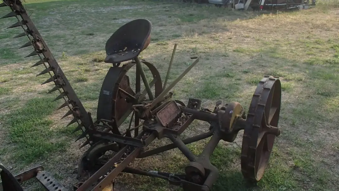 Ile waży kosiarka konna? Zaskakujące różnice między modelami