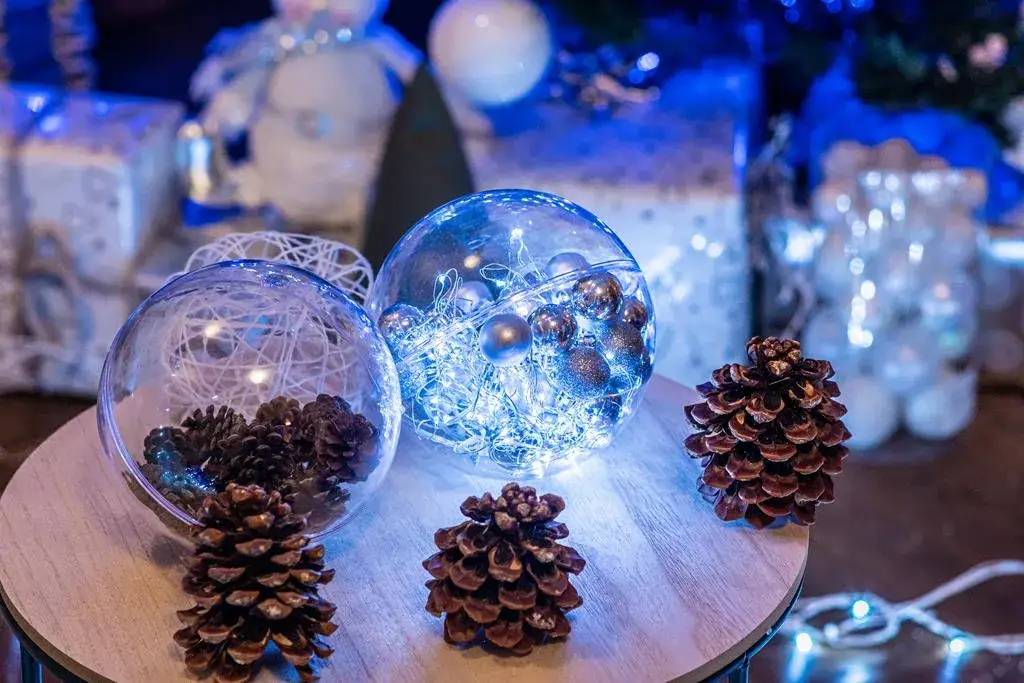 20 kreatywnych pomysłów na ozdoby świąteczne - zrób je samodzielnie w domu