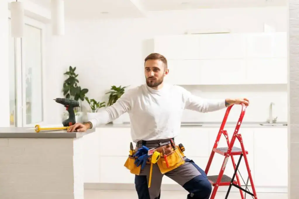 Ile kosztuje remont domu 100m2? Sprawdź, jak zaoszczędzić na budżecie