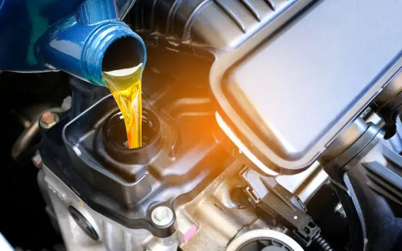 Wymiana oleju Focus MK3: Co ile, jaki olej? Uniknij awarii!