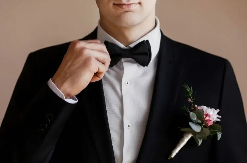 Jaka koszula do muchy? Poradnik elegancji i stylizacji